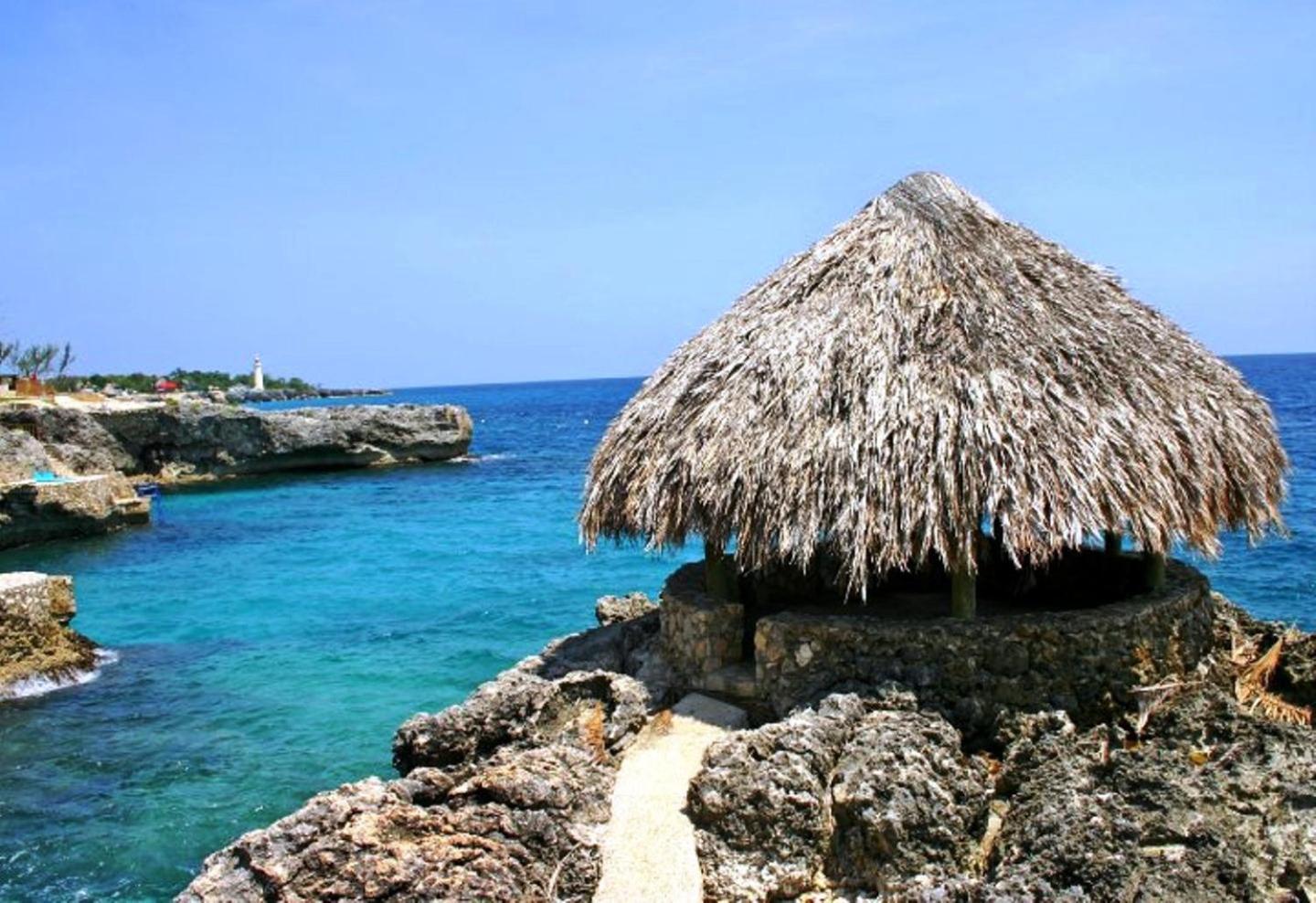 Tensing Pen Hotel Negril Exterior photo